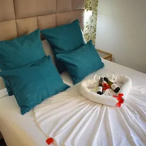 https://bajondillo-beach-cozy-inns-adults-only.es-andalucia.com